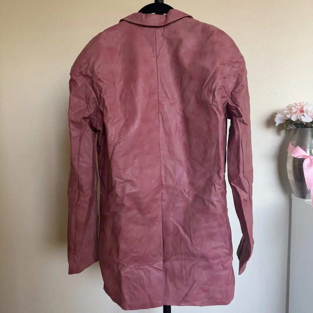HOUSE OF CB 'Kiera' Warm Pink Vegan Leather Oversized‎ Blazer NWOT - Image 4