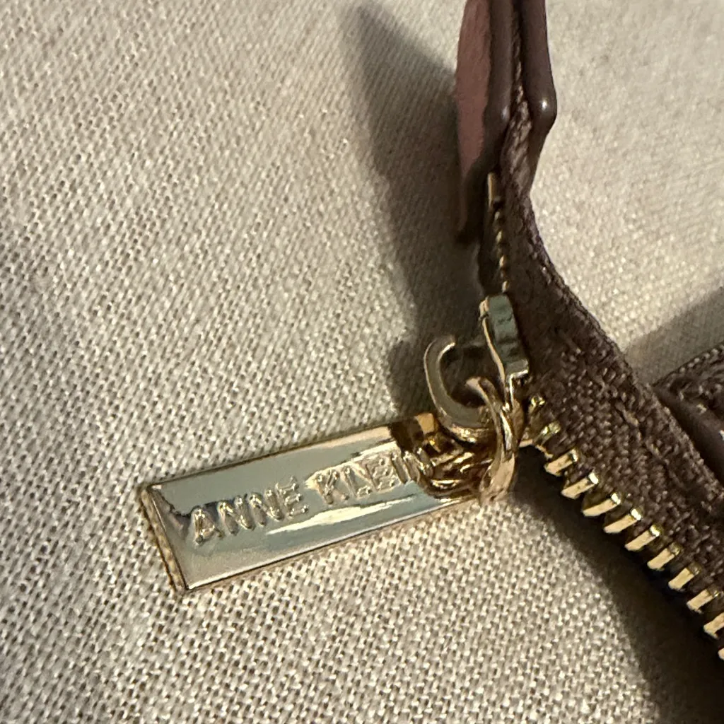 Anne Klein Pink and Brown Patterned Tote - Image 9