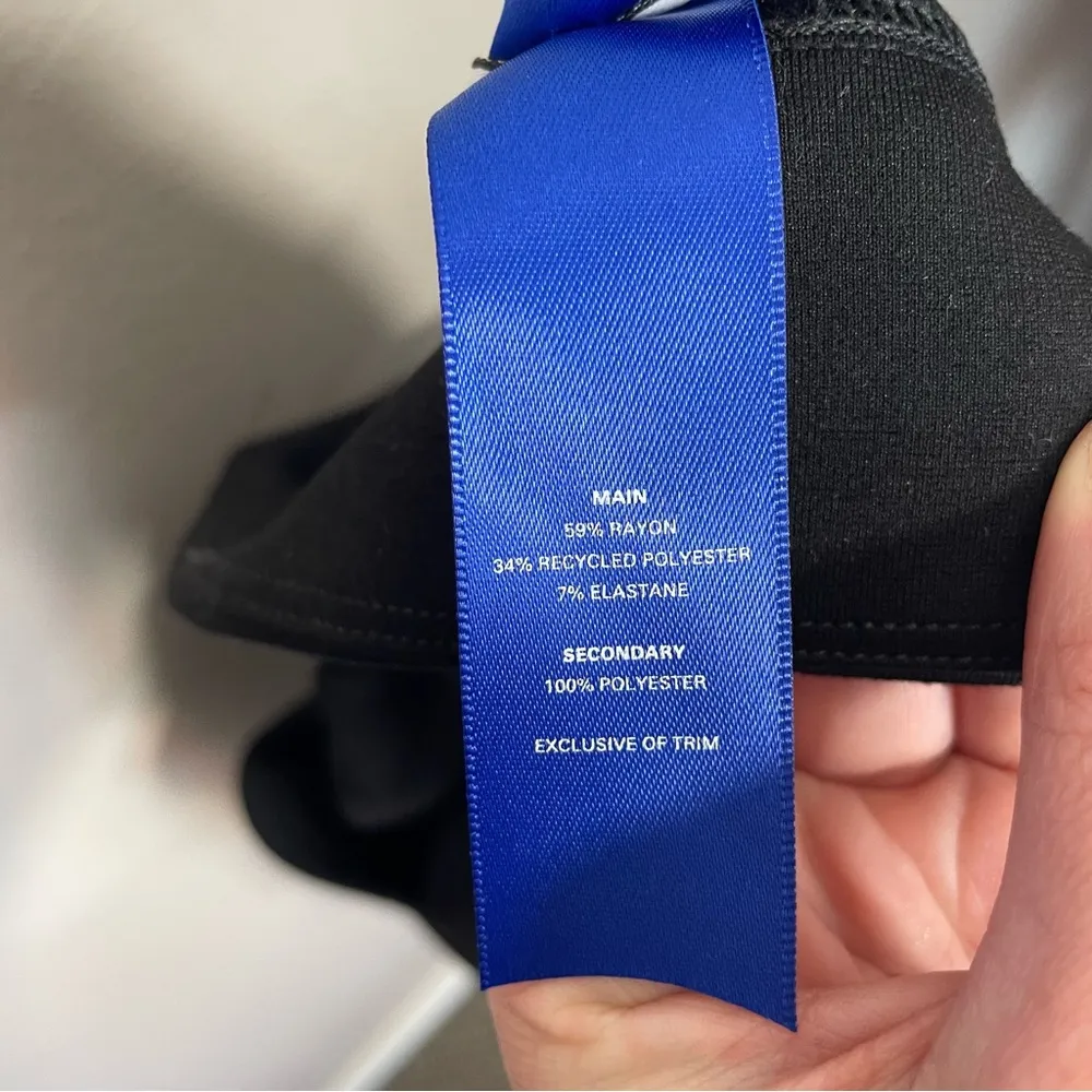 Kit & Ace high rise black shorts size 6 - Image 8