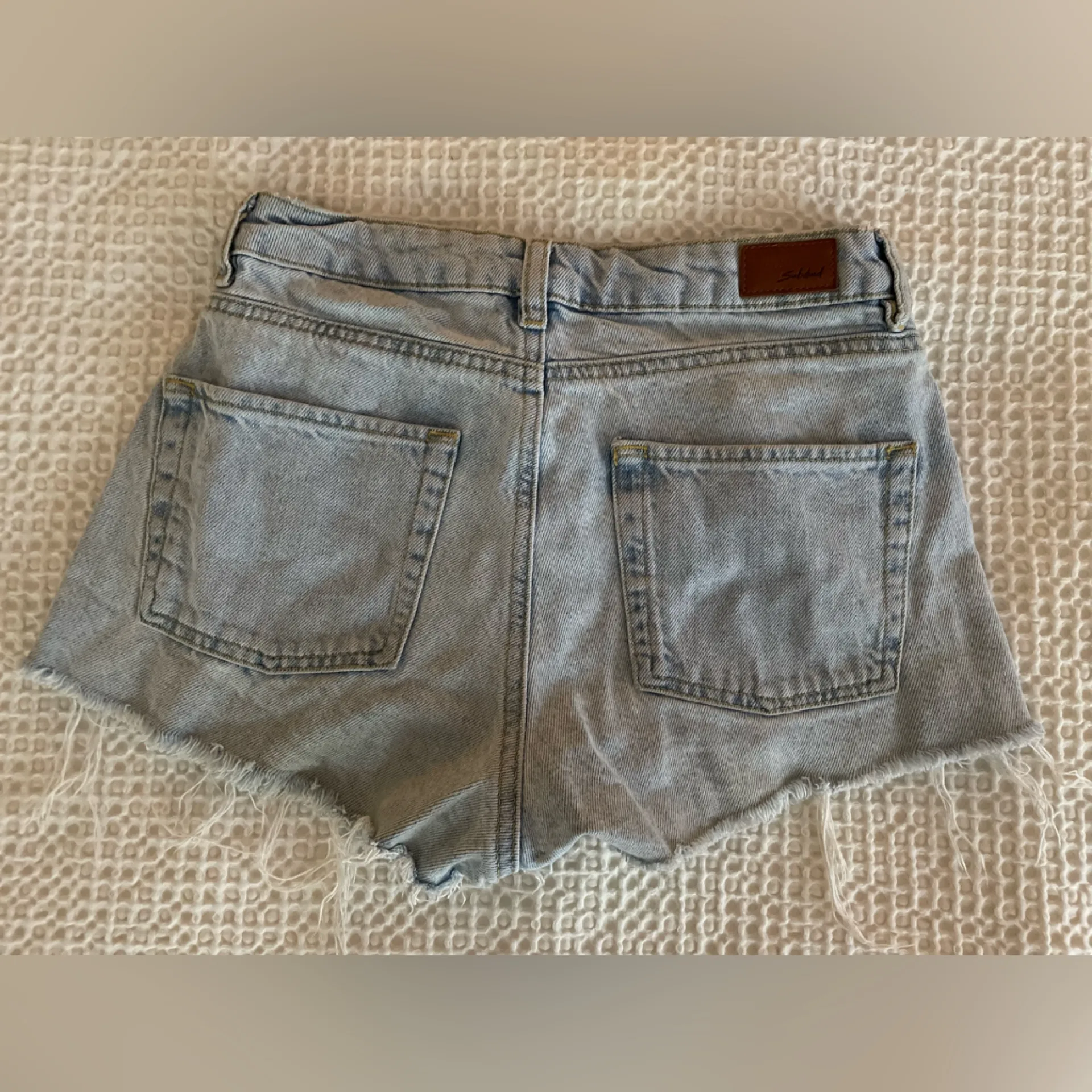 SUBDUED Vintage Crop Distressed Light Wash Denim Shorts Y2K Skater Size 26 Blue - Image 3