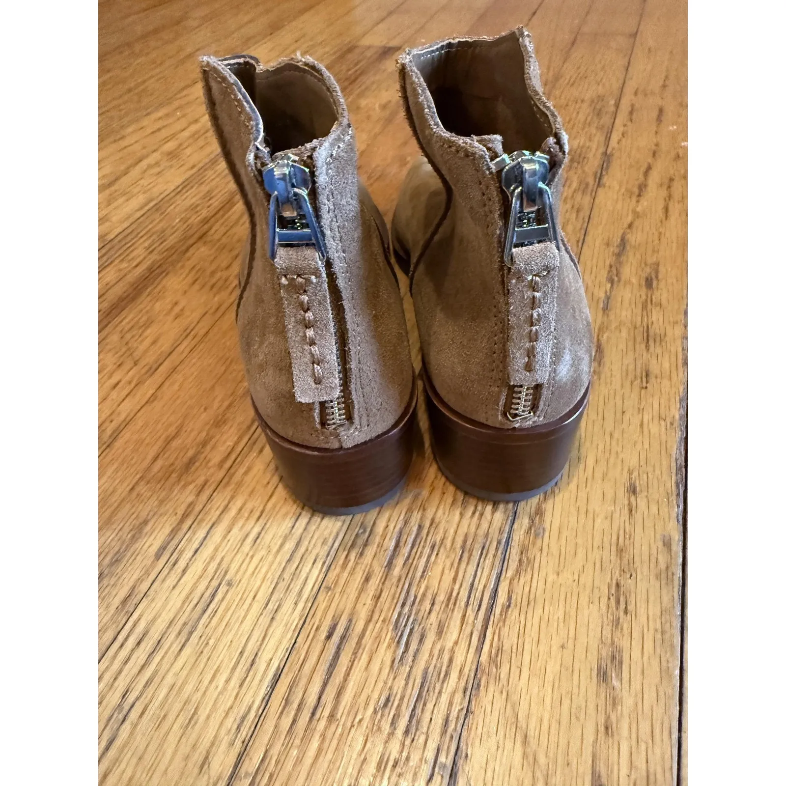 Dolce Vita Boots Womens Size 6 Suede Ankle Zip Tucker Saddle Block Heel Shoes Brown - Image 5