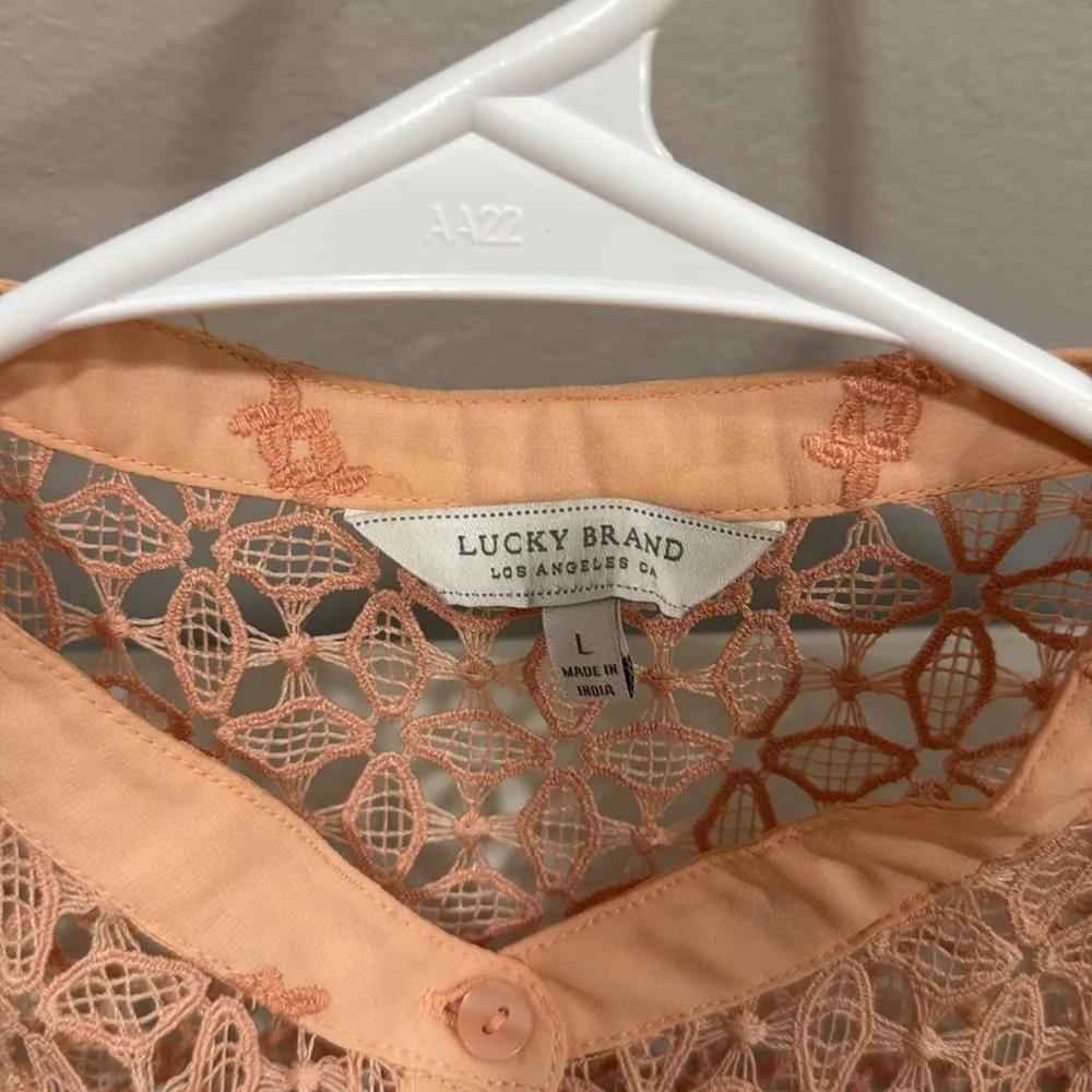 Lucky Brand Light Peach Blouse with Mandarin Collar and Relaxed Fit Size Lg EUC - Image 9