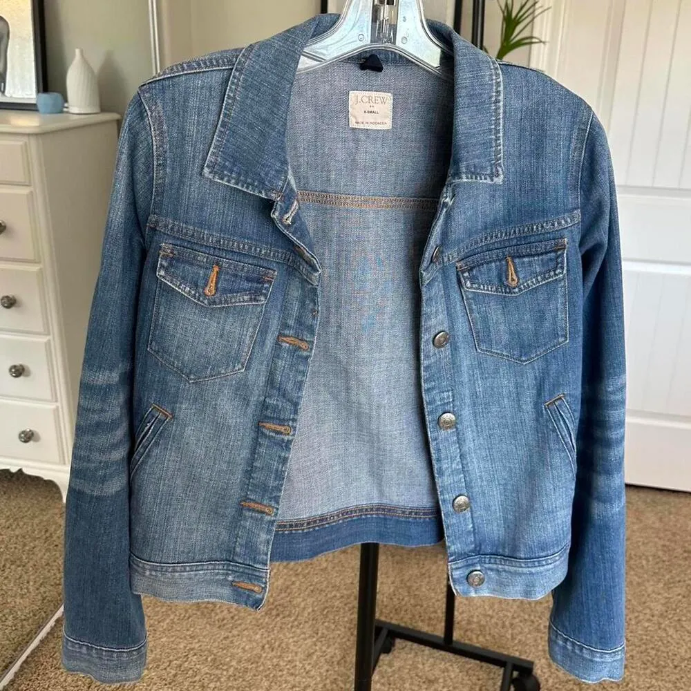 Women's Blue J.Crew Denim Jacket - Image 4