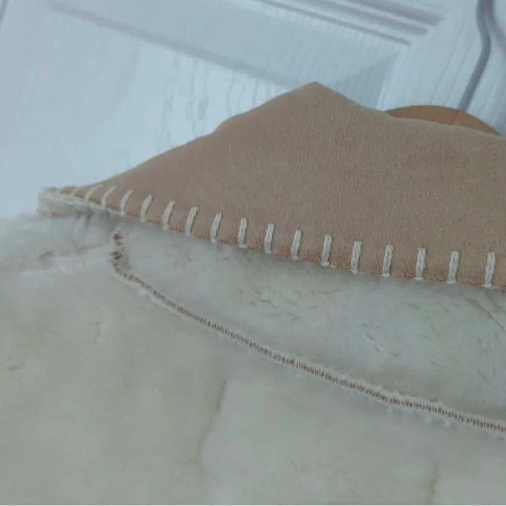 Bear Ridge Outfitters Faux Fur/Suede Snowflake Jacket - Image 7