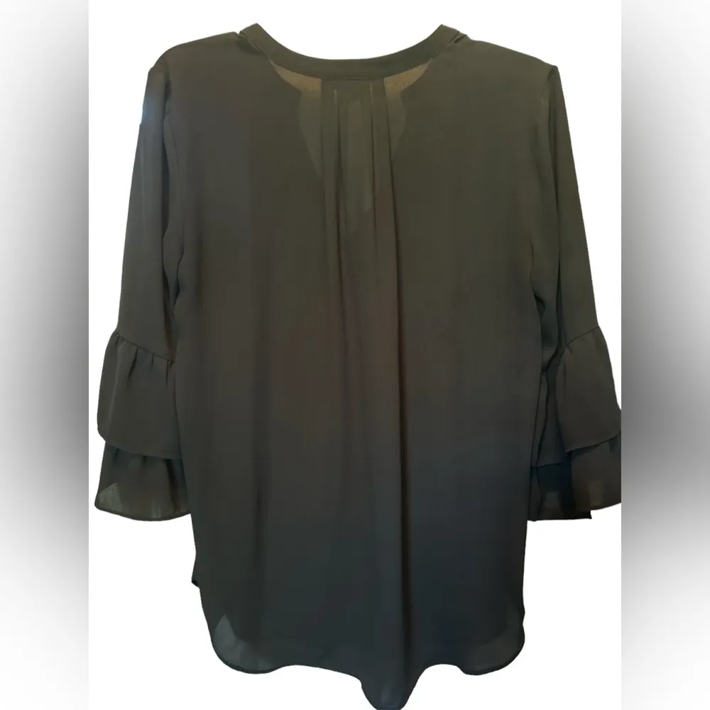 Ann Taylor bell sleeve blouse black - Image 4