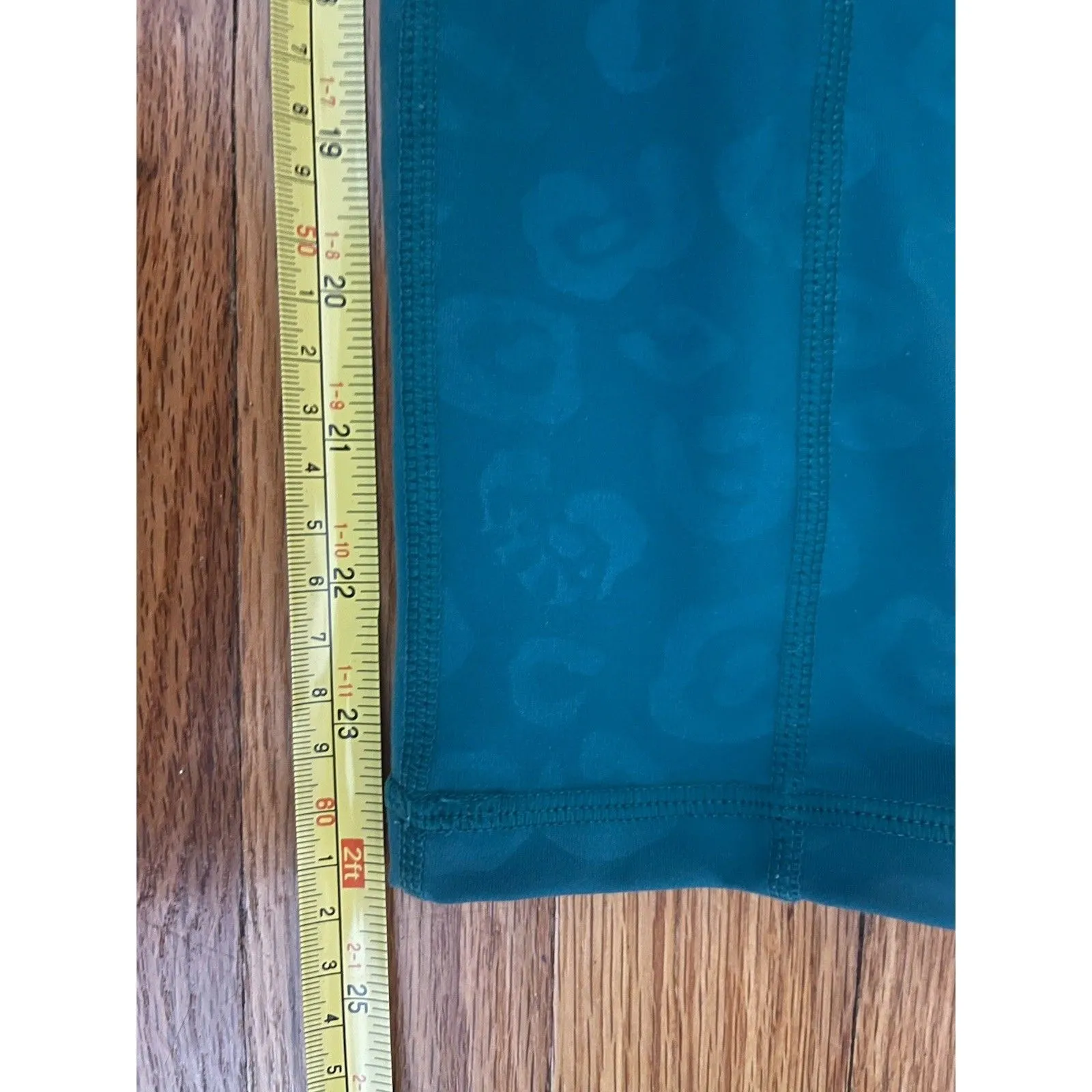 LILLY PULITZER Luxletic Leggings‎ Small Teal Animal Print Workout Gym Run Active - Image 8