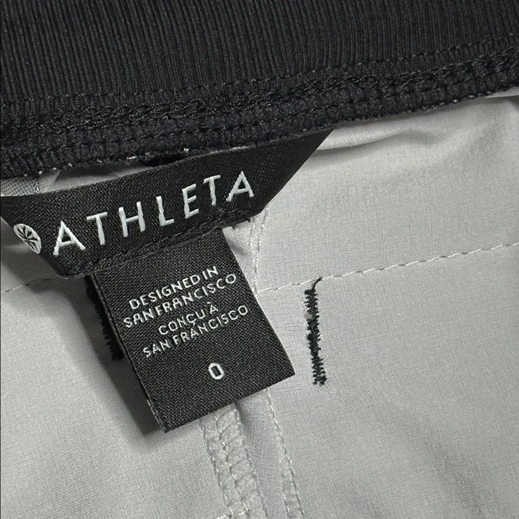 Athleta 4” Brooklyn Printed Casual Shorts Black Gray Size 0 - Image 8