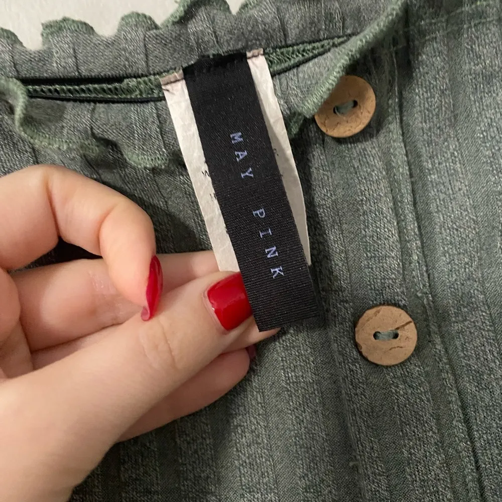 Off the Shoulder Olive Cropped Long Sleeve - Image 7