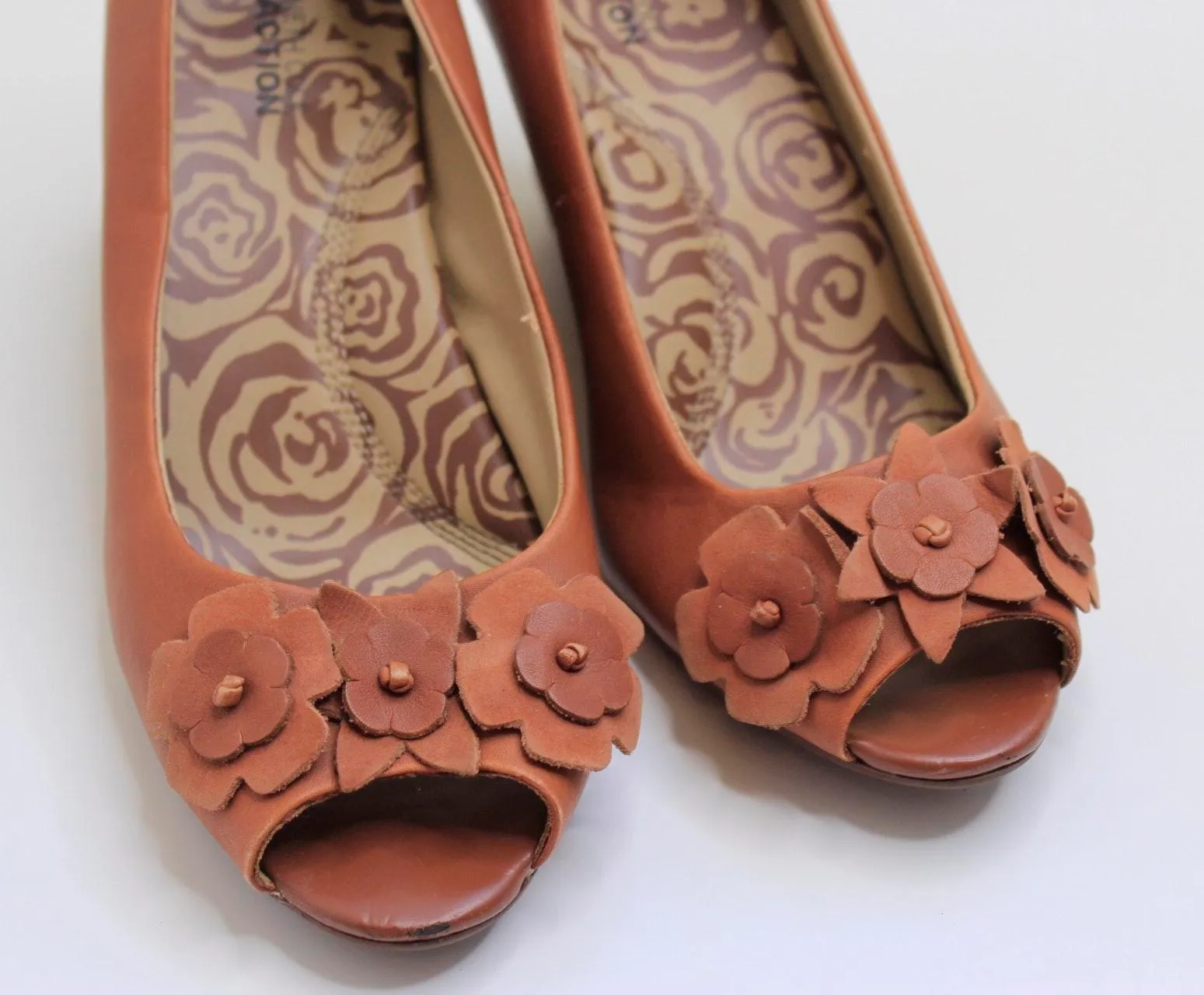 | Brown Leather Floral Wedge Peep Toe - Image 3