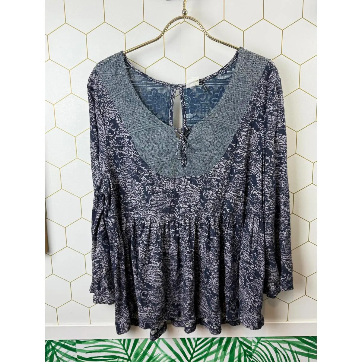 Akemi + Kin from Anthropologie Blue Marcella Peasant Blouse - Size - Medium - Image 6