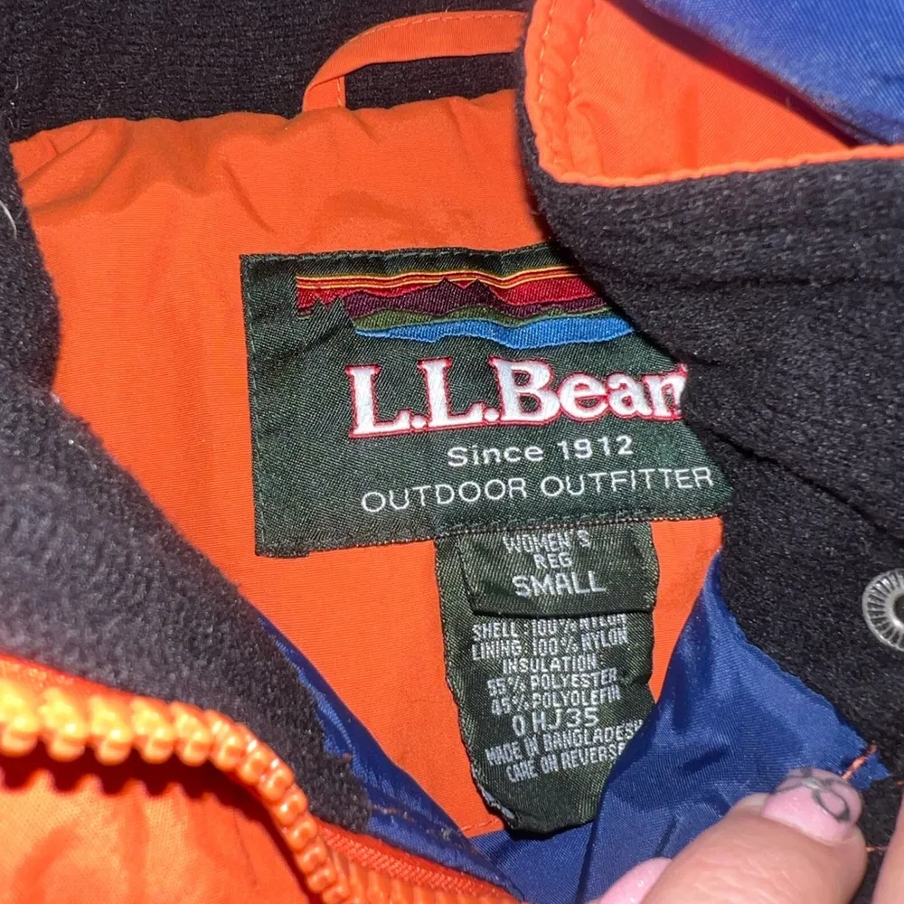LL Bean Waterproof Coat
Size Small Orange - Image 5