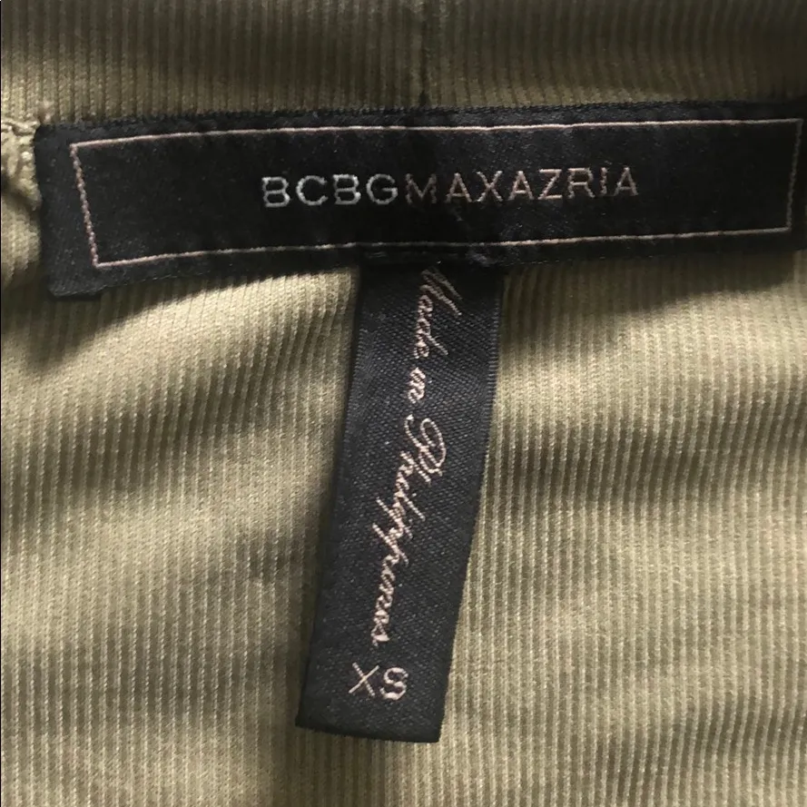 BCBGMaxazria Kadie olive knit top - Image 5