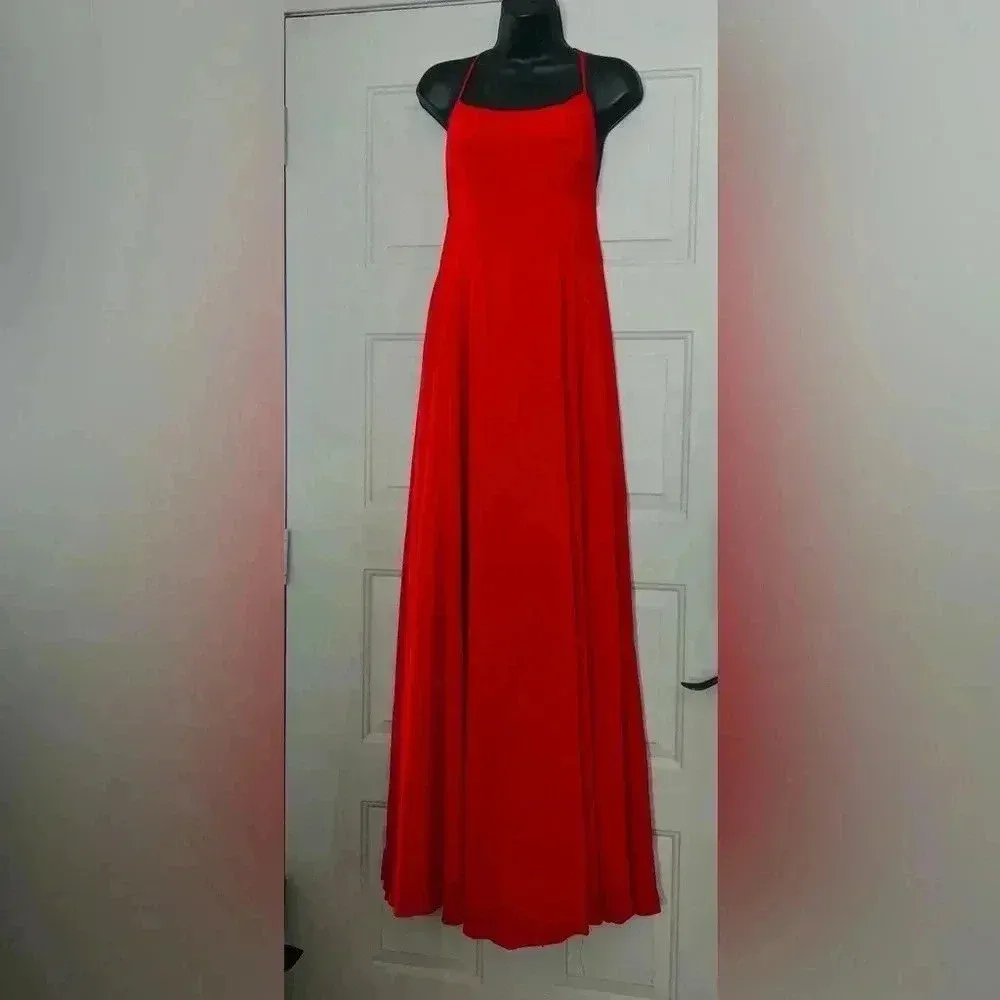 Dreamy Romance red  Backless Maxi Dress - Image 10