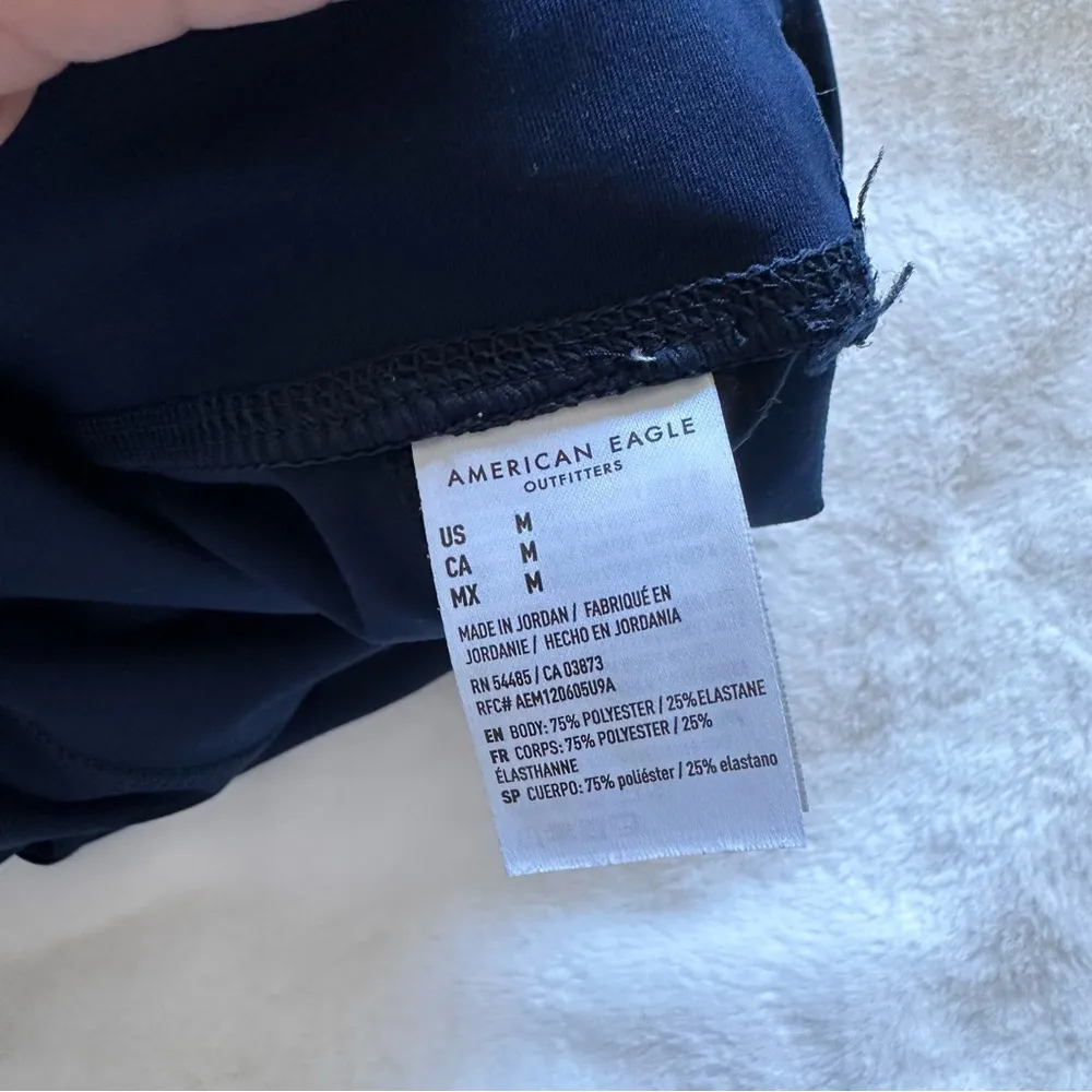 American Eagle The Everything Pocket Leggings Size Medium - Image 3