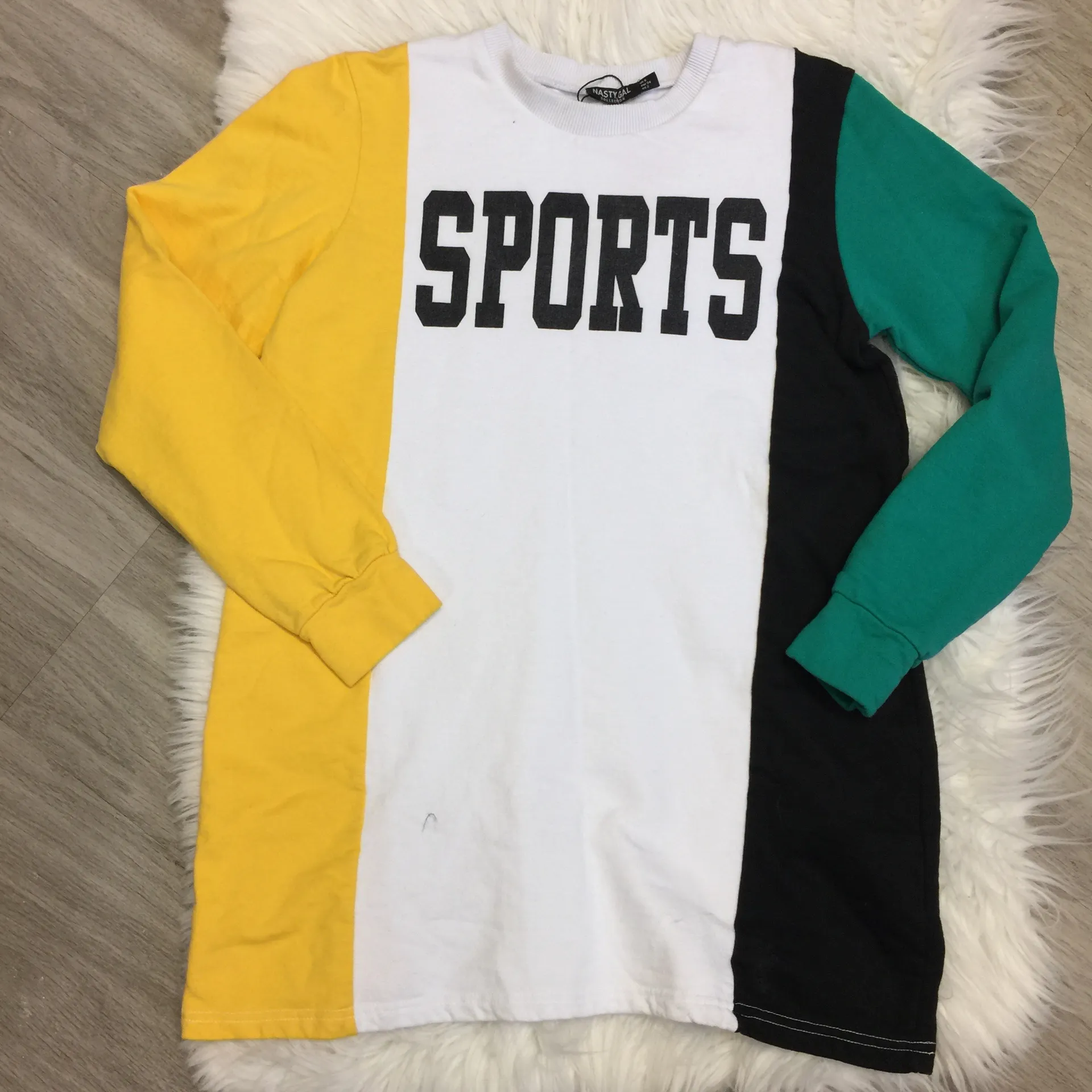 NWOT  Sweatershirt Dress - Image 9