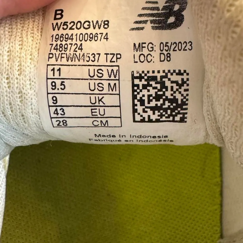 White New Balance Fresh Foam 5200GW running athletic shoes  M 9.5/W11 - Image 7