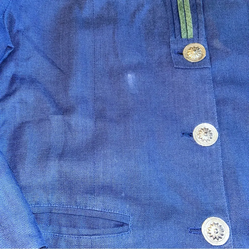 Boos vintage linen blue blazer with floral pewter buttons size 46 or XL - Image 11