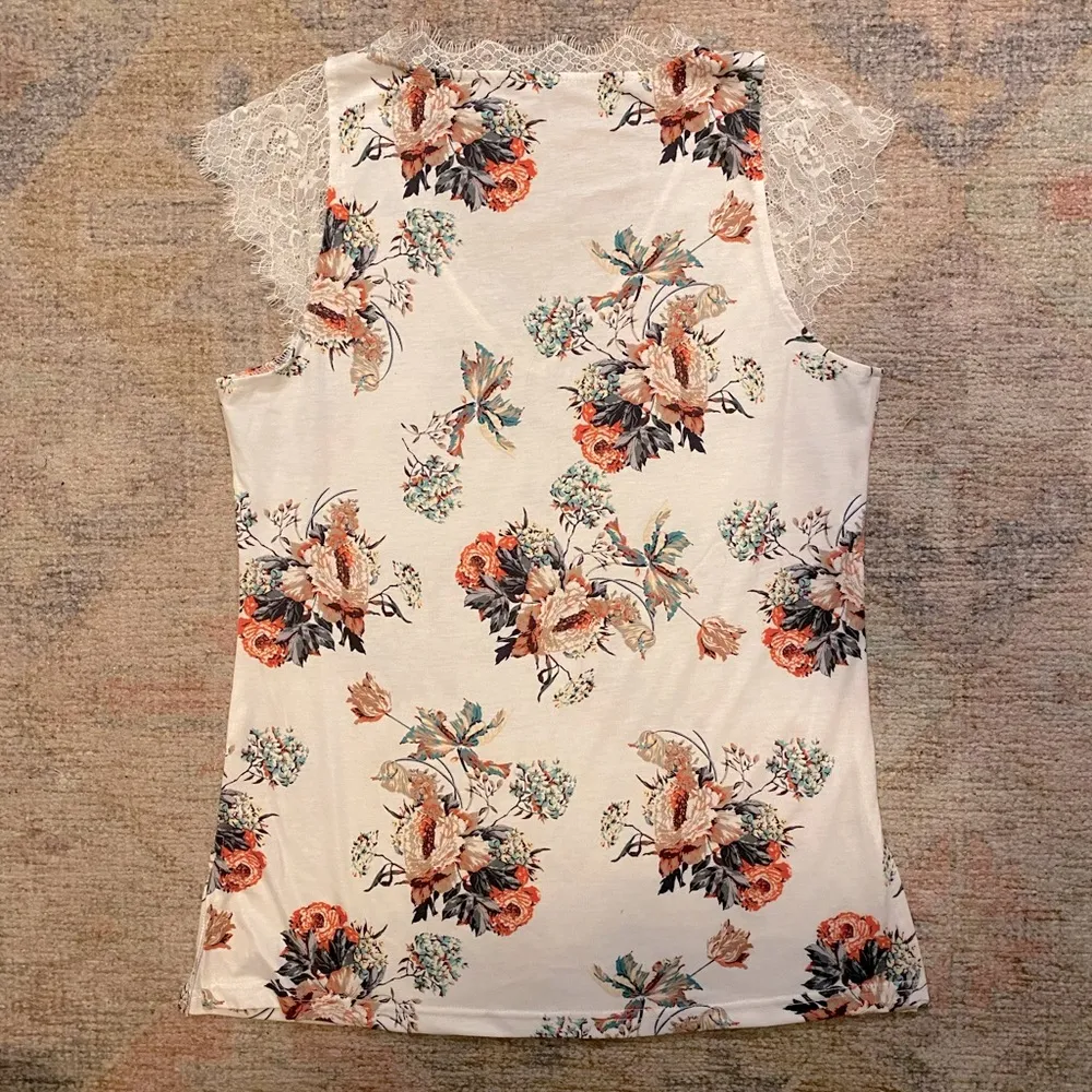 Poetsky Lace Trim Floral Print Sleeveless Top White - Image 9