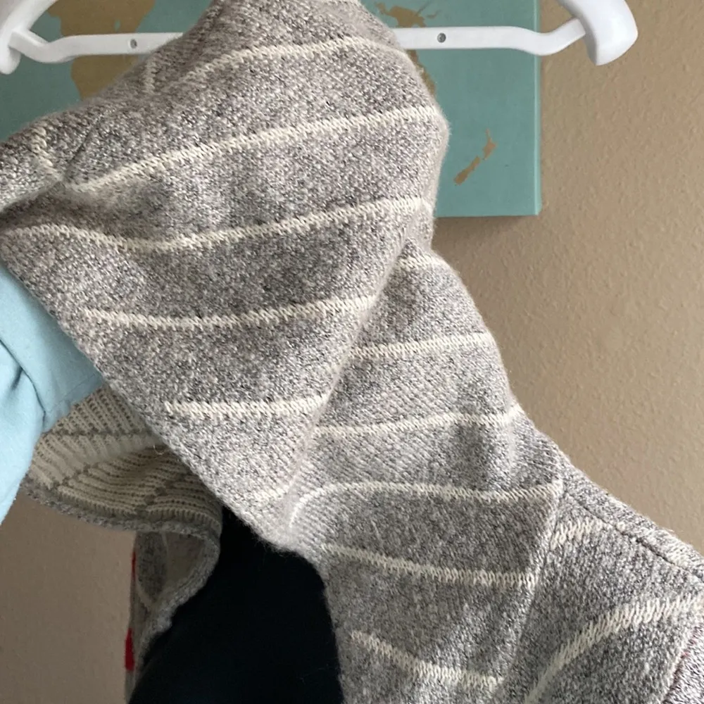 Aztec knitted duster cardigan size small/ medium grey and red jacket robe Gray - Image 6