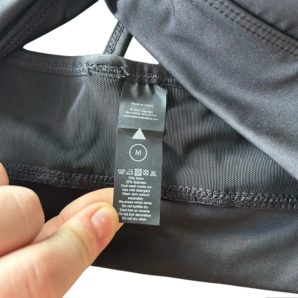 Balance Athletica Vitality Size M Lux Form Sports Bra Midnight Black Strappy New - Image 5