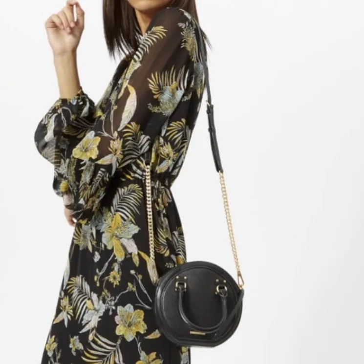 Rebecca Minkoff Bree Circle Bag - Black - Image 4