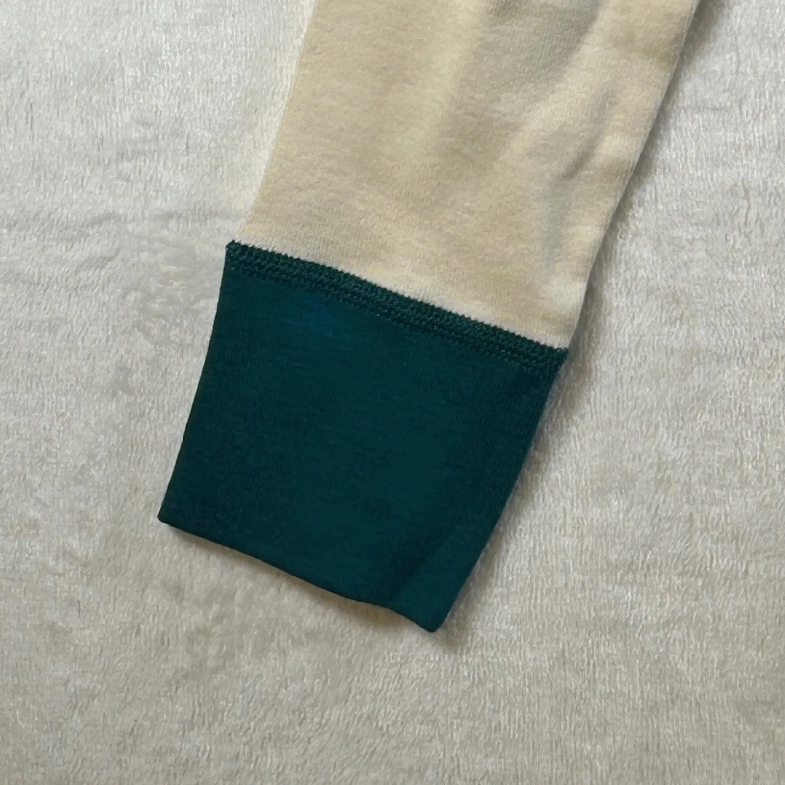 Disney Collection Hanna Andersson Long Sleeve Minnie Mouse Christmas Top Size M Green Size M - Image 4