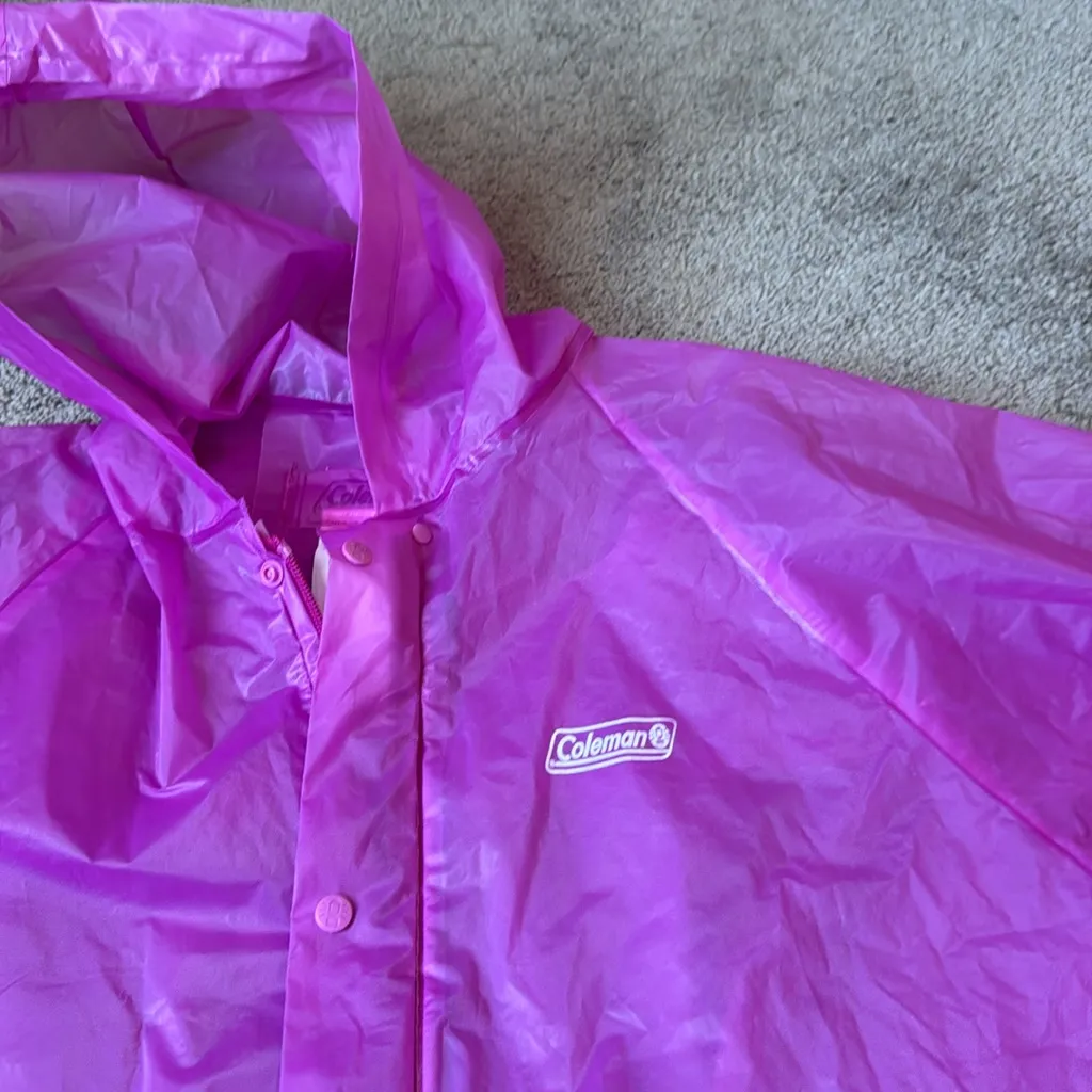 Coleman  Lightweight Full Zip Button Down Rain Jacket SIZE S/M - Image 3