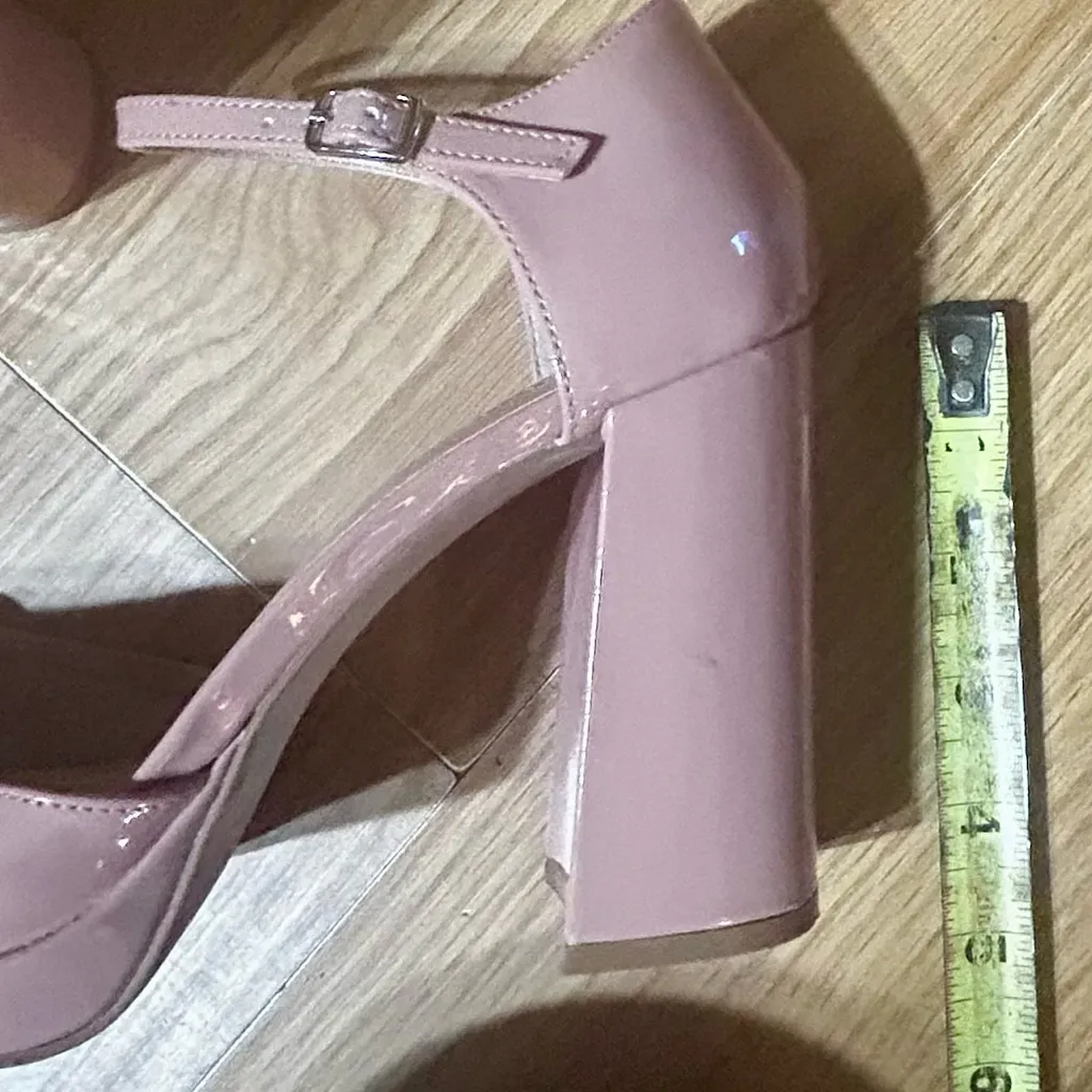 Women 9.5 blush pink Elegant chunky Platform Heels ‘Madden girl’ - Image 3