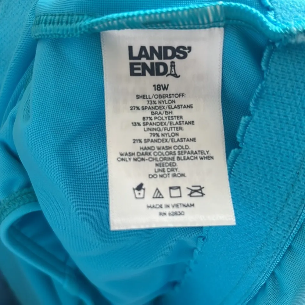 Chlorine Resistant Scoop Neck Soft‎ Cup Tugless Sporty One Piece Swimsuit - Image 6