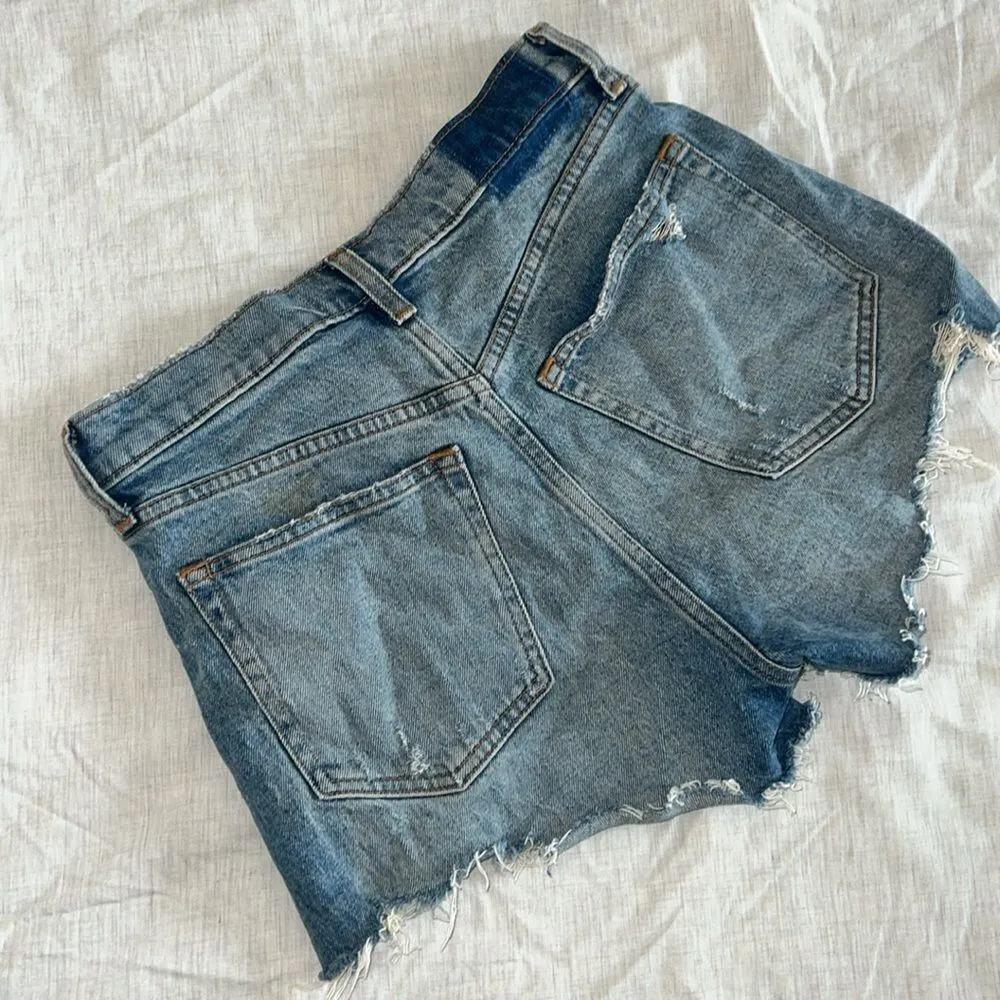Abercrombie & Fitch The Mom Jean Short High Rise Size 26 - Image 2