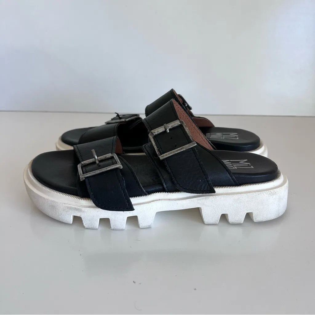 Miz Mooz Womens Peyton Leather Buckled Slide Platform Sandal Black - Image 4