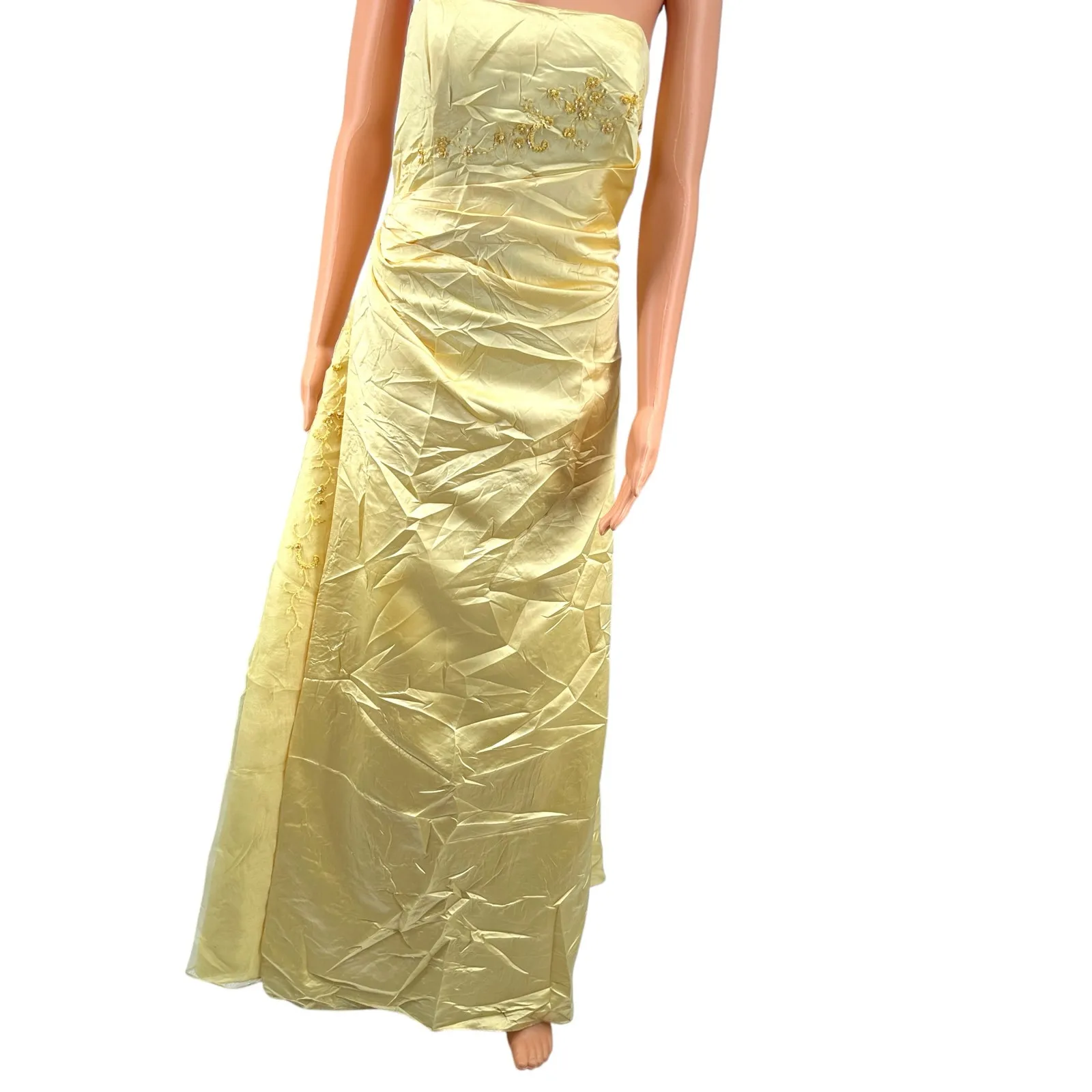 David's Bridal Butter Yellow Strapless Gown Matte Satin Embroidery Flower 12 - Image 3