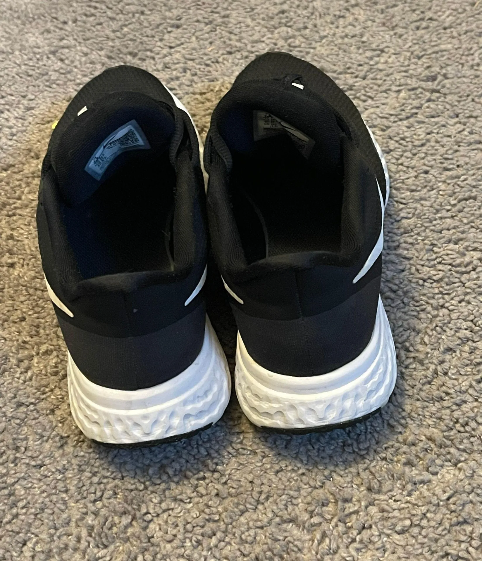 Nike Revolution 5 - Image 4