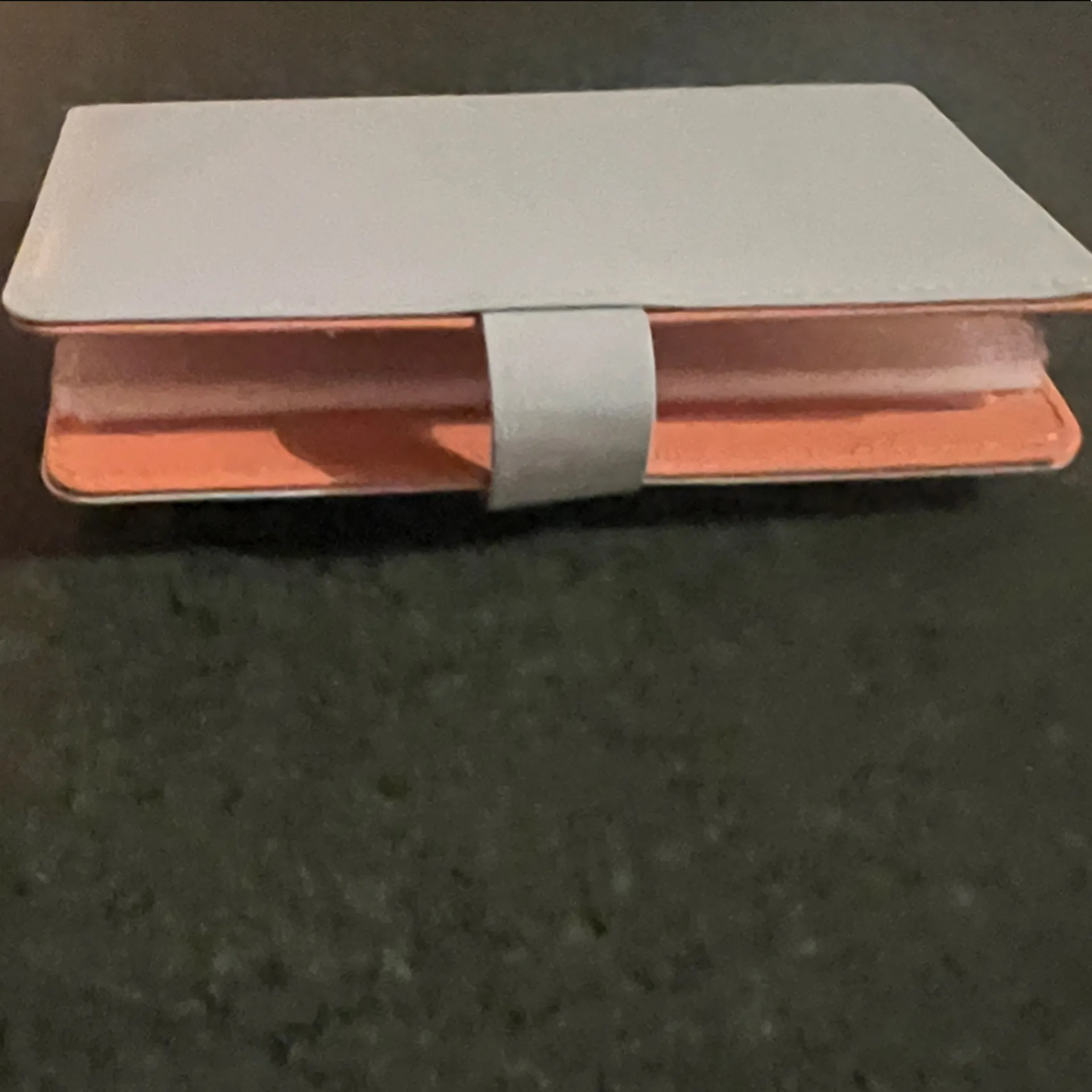 None Elegant Wallet with Lock Closure - Image 3