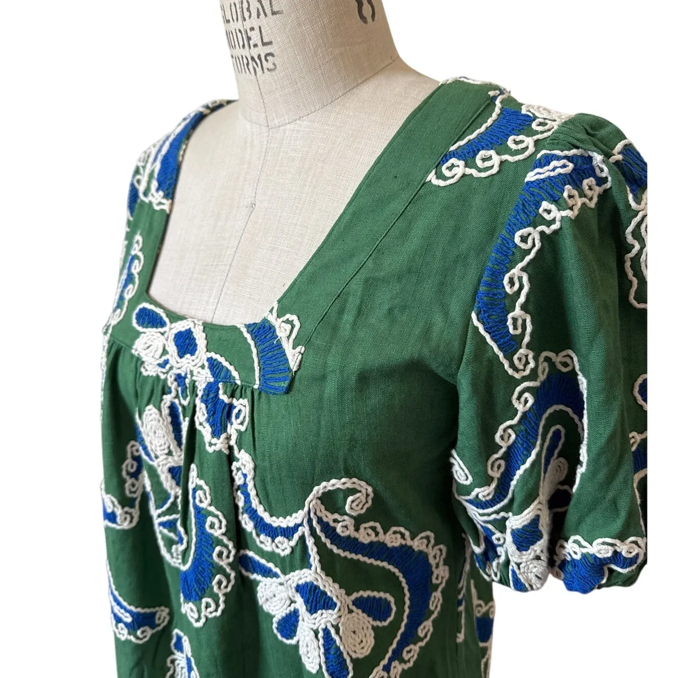 Never A Wallflower NWT Square Neck Maxi Dress Women’s Size XS Crewel Work Green - Image 3