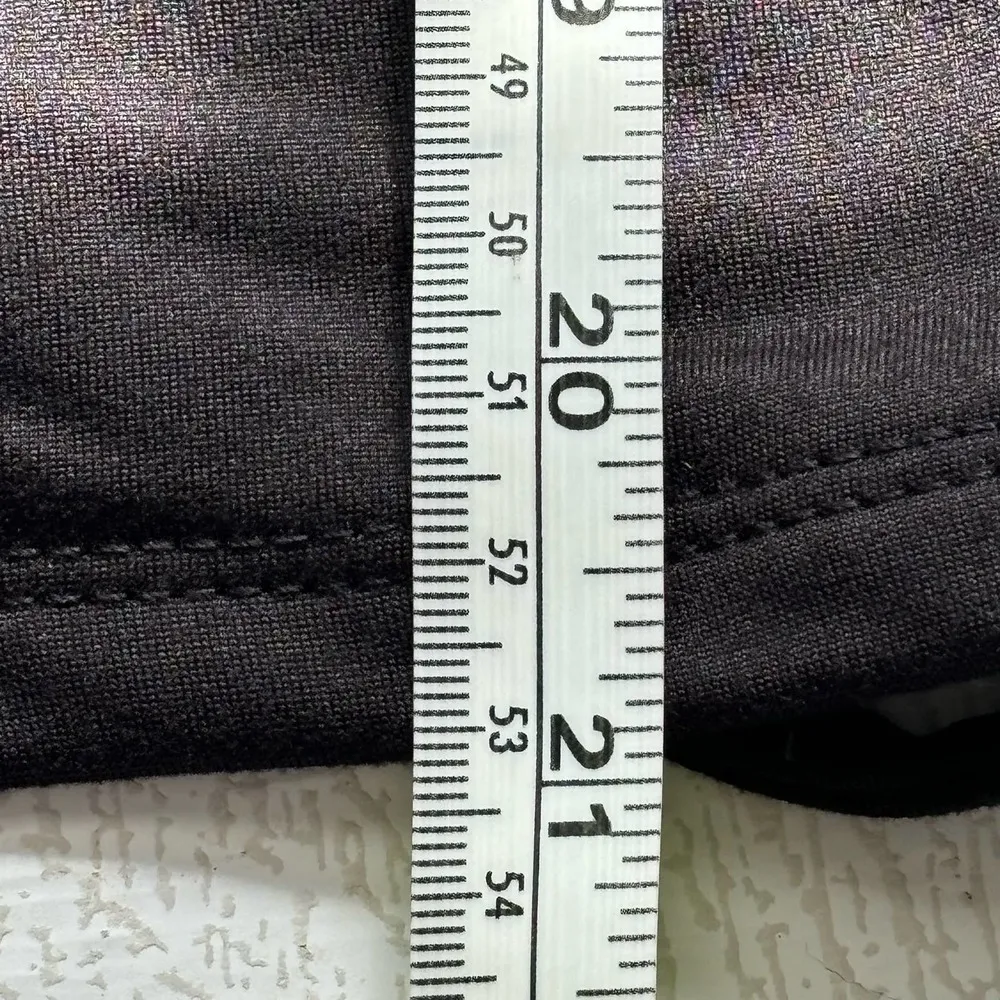 Heart & Hips  Black Long Sleeve Backless Top Size Large - Image 8