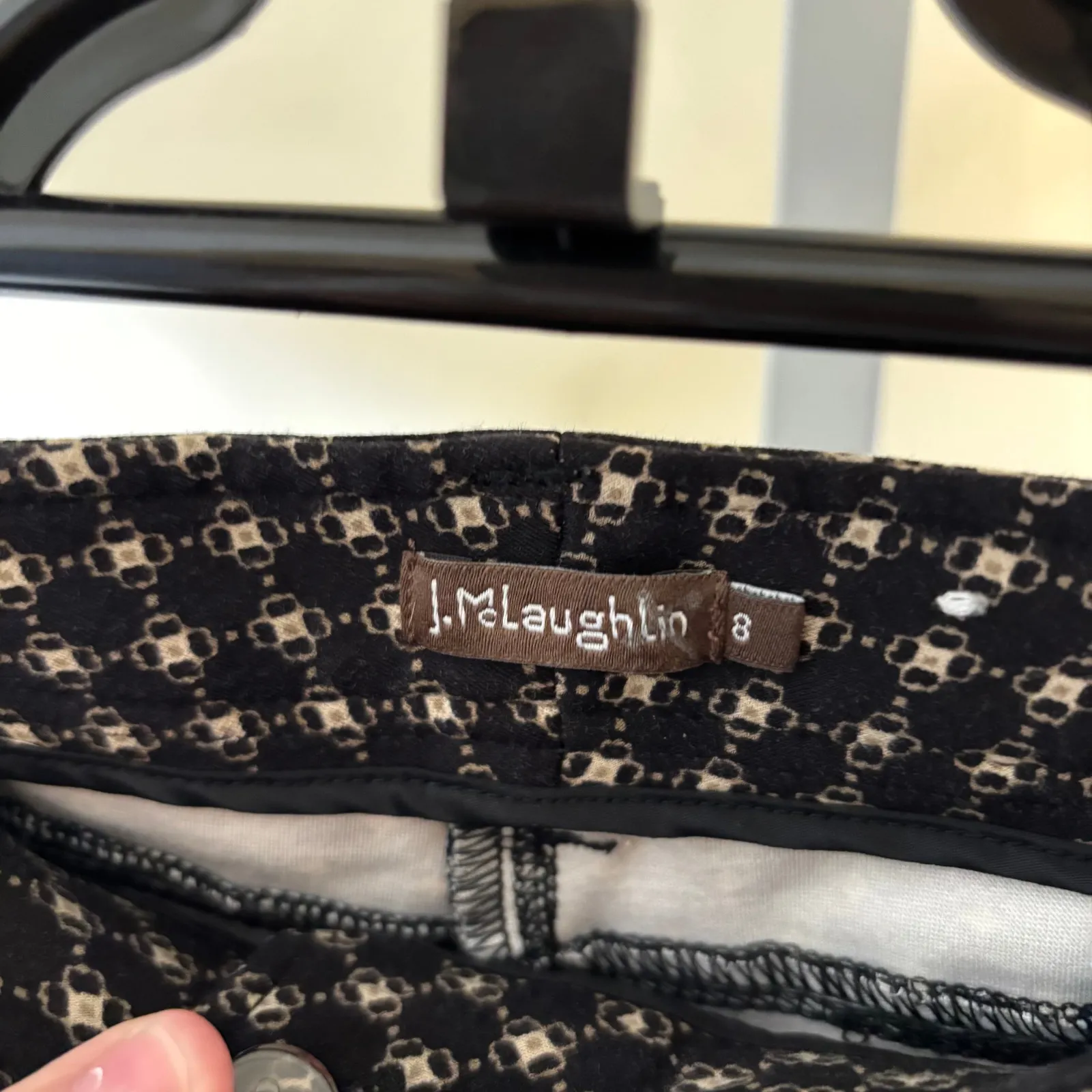 J. McLaughlin EUC Women's Becca Black Brown Geo Print Ponte Knit Leggings Size 8 - Image 4