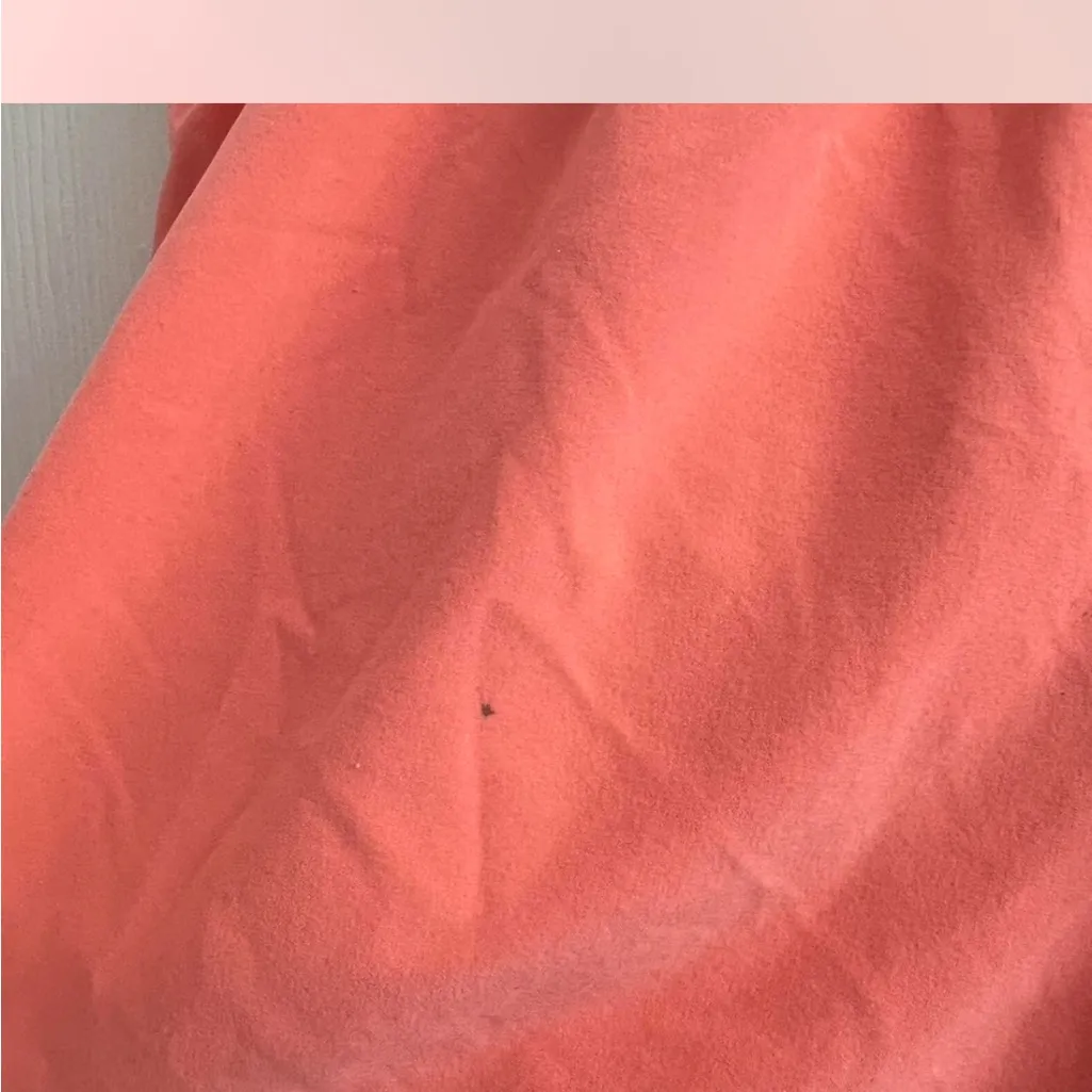 Womens Coral lululemon running Shorts - Image 6