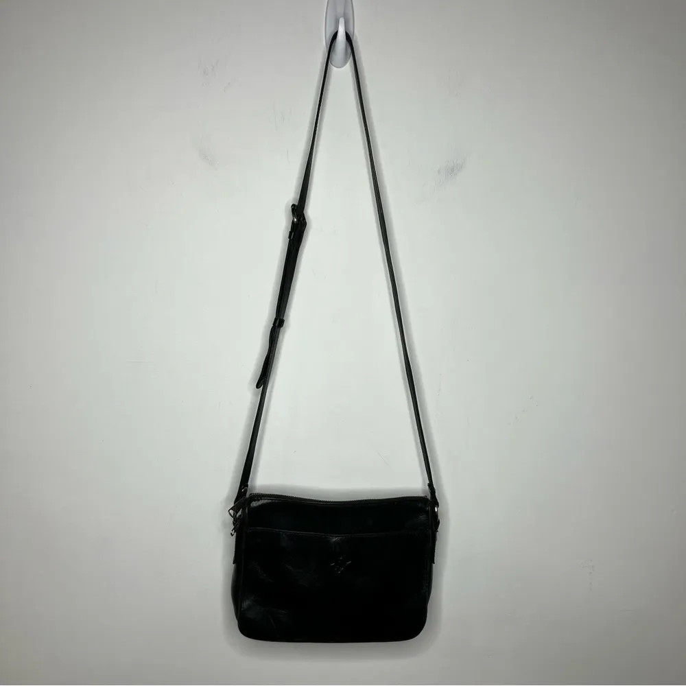 Patricia Nash Nazaireā top zip crossbody bag black leather medium size - Image 6