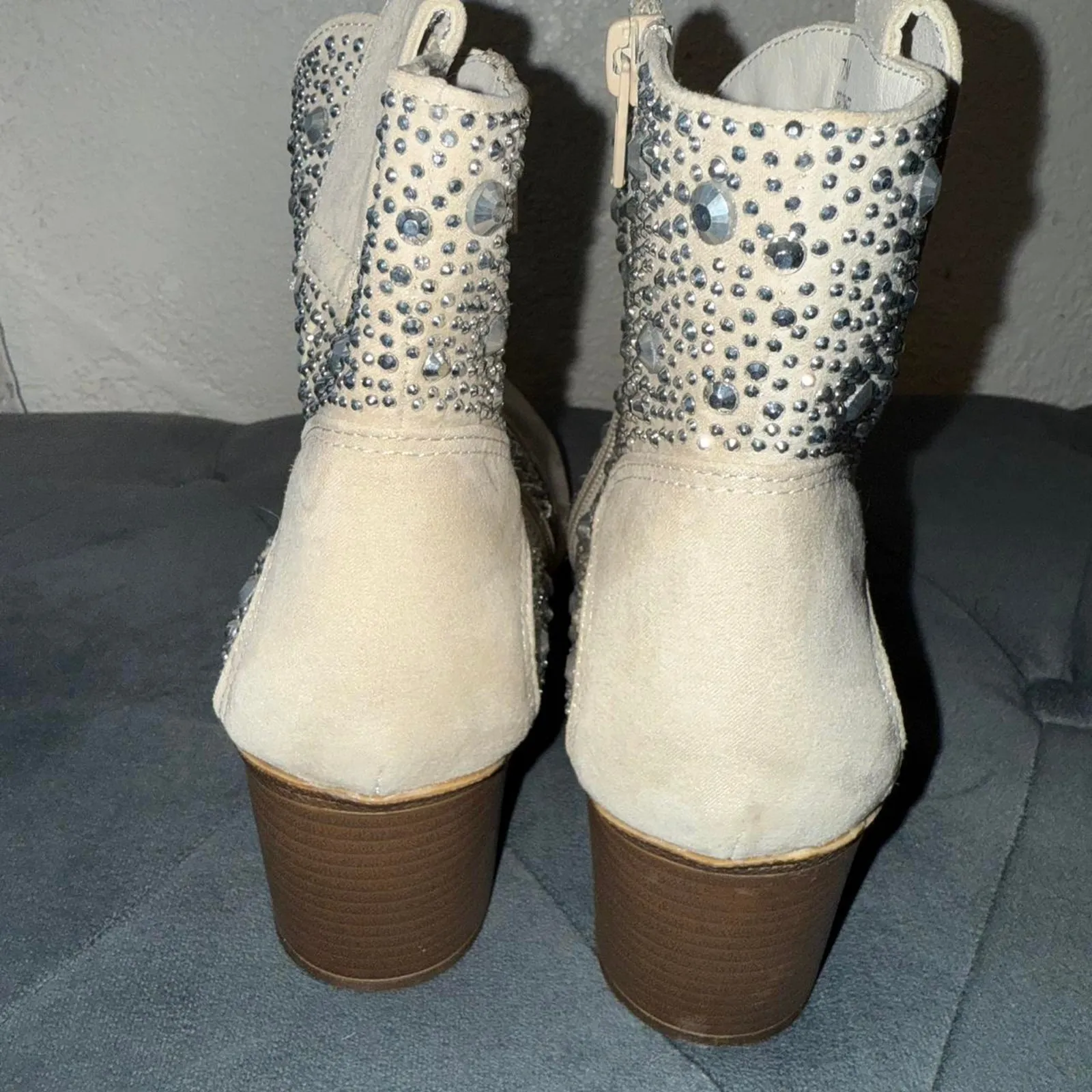 Cream and white suede ankle Tan Size 8 - Image 3