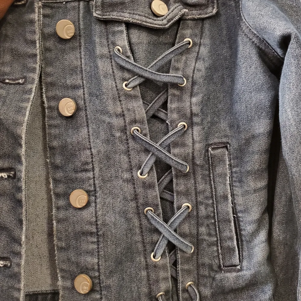 🔥SALE🔥Est.1946 Blue Denim Button Front Jean Jacket XS - Image 5