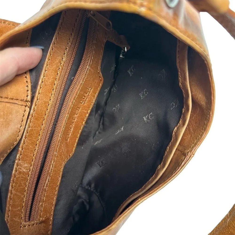 Kenneth Cole New York Women's Brown Leather Shoulder Bag Small - Image 4