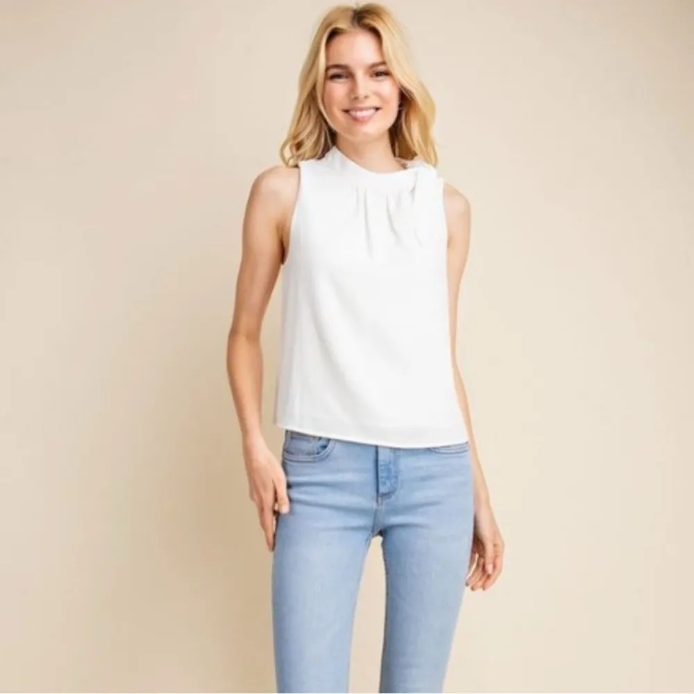 Gilli Women Elegant White Sleeveless Round Neck Lined Business Casual Top Size L - Image 3