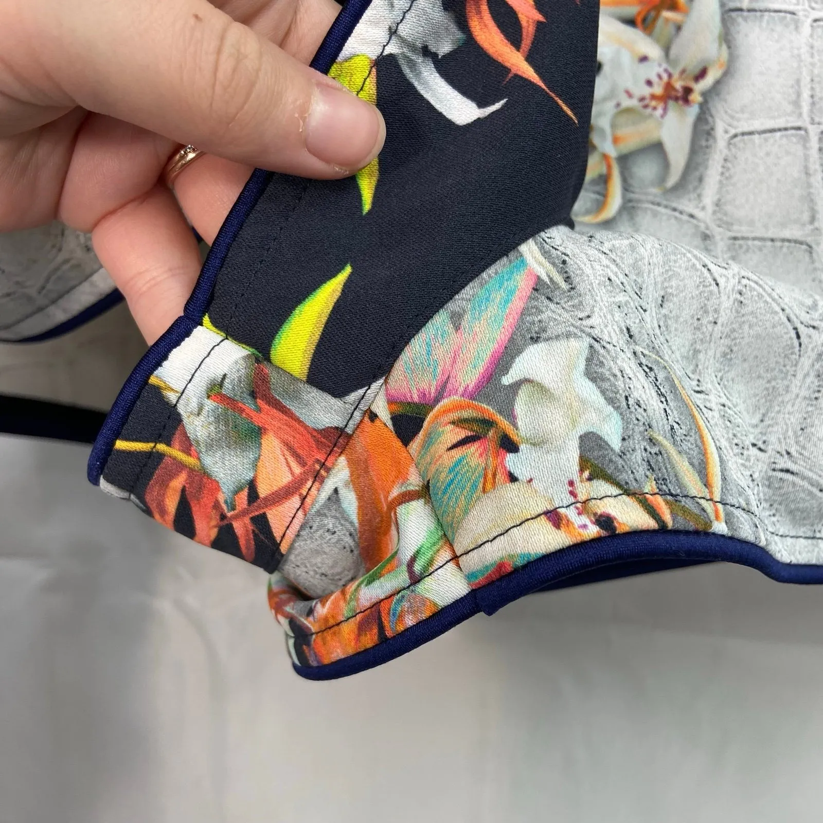 Just Cavalli women's multicolor stretch floral pocket artistic shorts casual 12 - Image 3