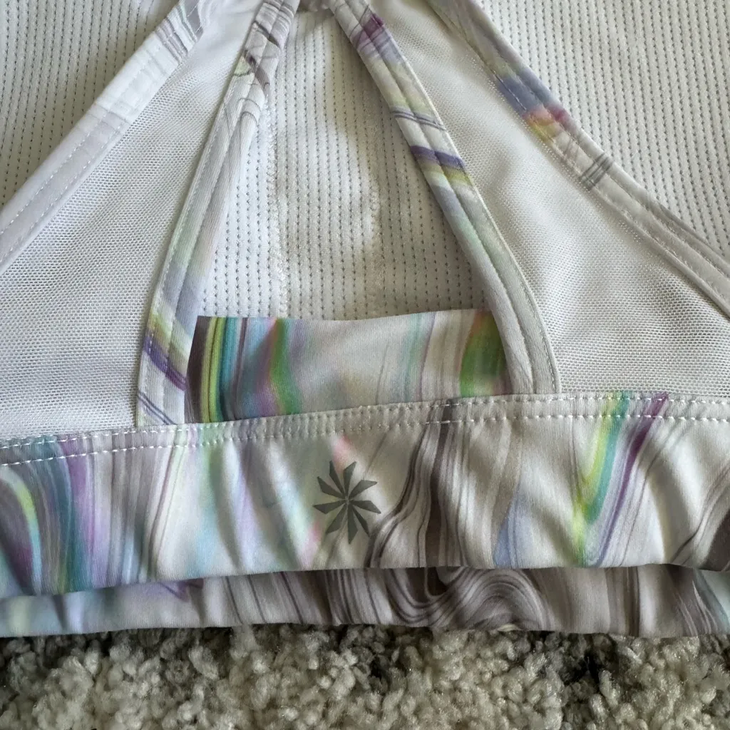 Athleta Marbled Print Sports Bra Top🫧 - Image 4