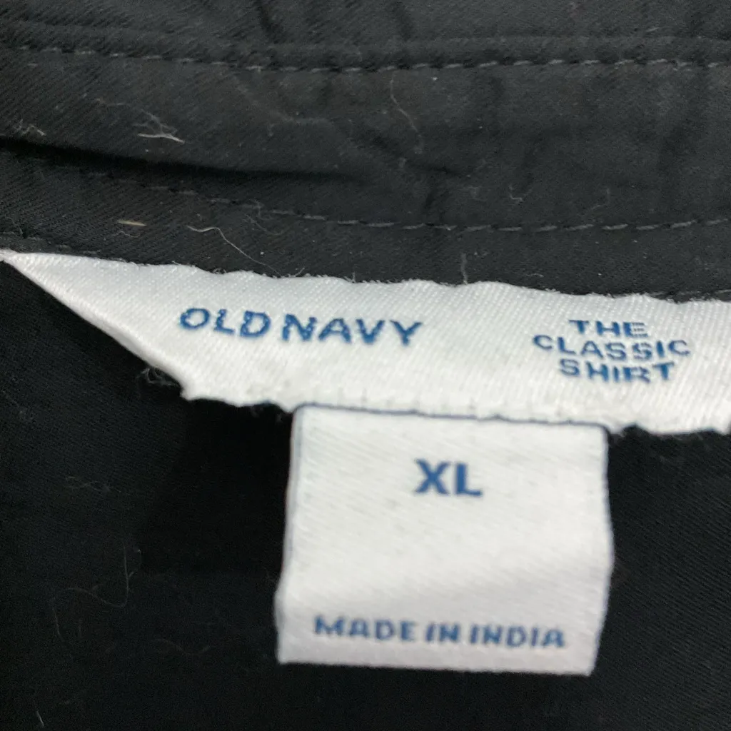 Old Navy Classic Black Shirt - Image 3