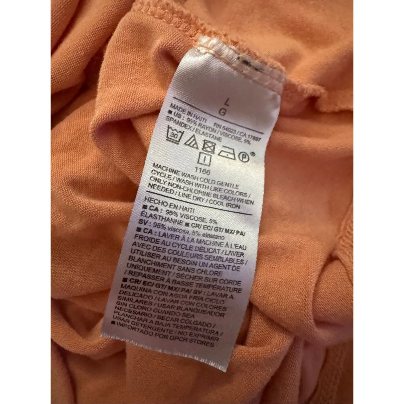 Old Navy Luxe V-Neck Tee Bundle Peach Short Sleeve Tops Women’s L & XL - Image 8