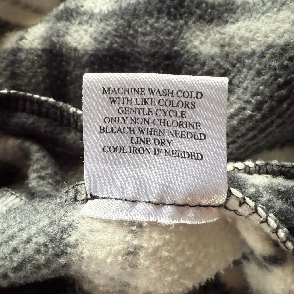 Como Vintage black and white plaid flannel long sleeve collared shirt shacket S - Image 10