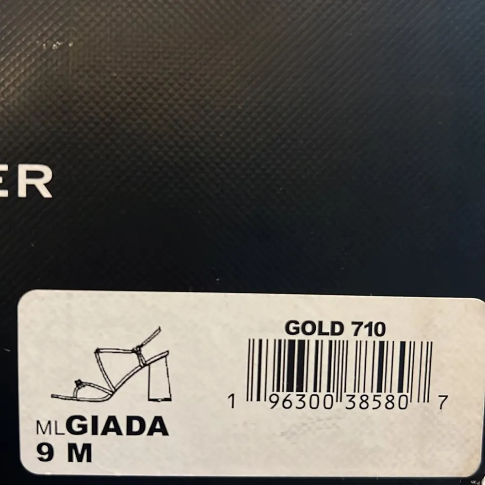 Marc Fisher Giada Thong High Heel Sandals in Gold, NWT, Size 9 - Image 10