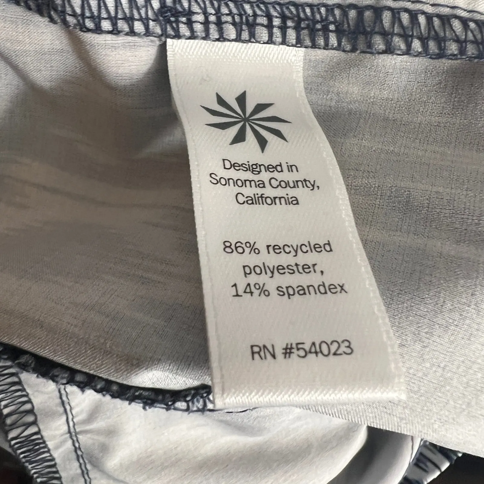 Athleta Printed Pull-On Pants Navy Ikat Ruched Hem Size 4 Stretch Activewear - Image 7